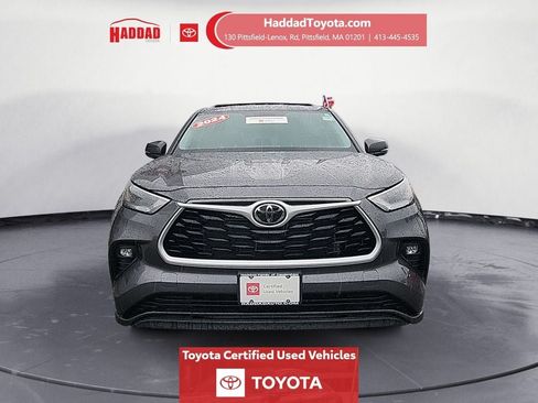 Certified 2024 Toyota Highlander LE AWD/4WD image 9