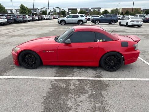 Used 2006 Honda S2000 image 2