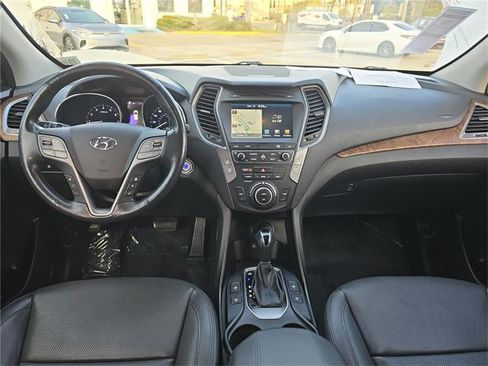 Used 2018 Hyundai Santa Fe Sport image 13