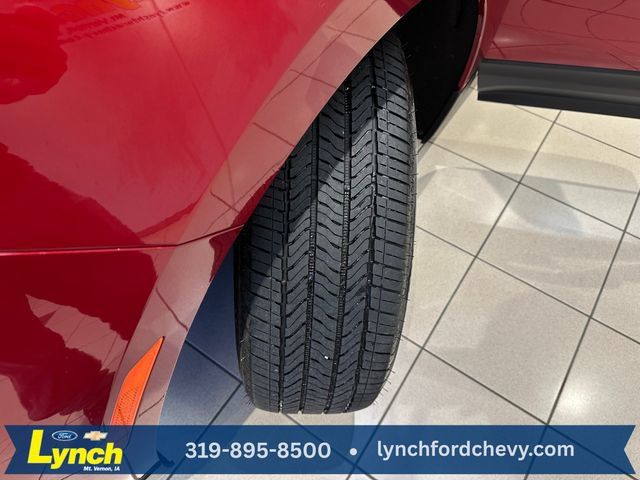 Used 2024 Chevrolet Equinox LT w/ LPO, Floor Liner Package AWD/4WD image 28
