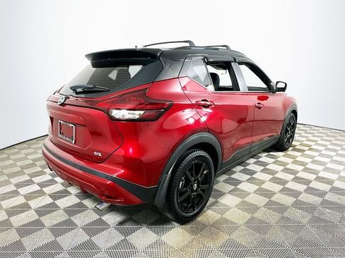 Used 2021 Nissan Kicks SR w/ Interior Electronics Package FWD image 3