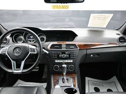 Used 2013 Mercedes-Benz C 300 4MATIC Sedan image 13
