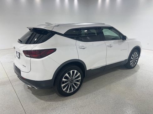 Used 2025 Chevrolet Blazer Premier w/ Driver Confidence II Package image 6