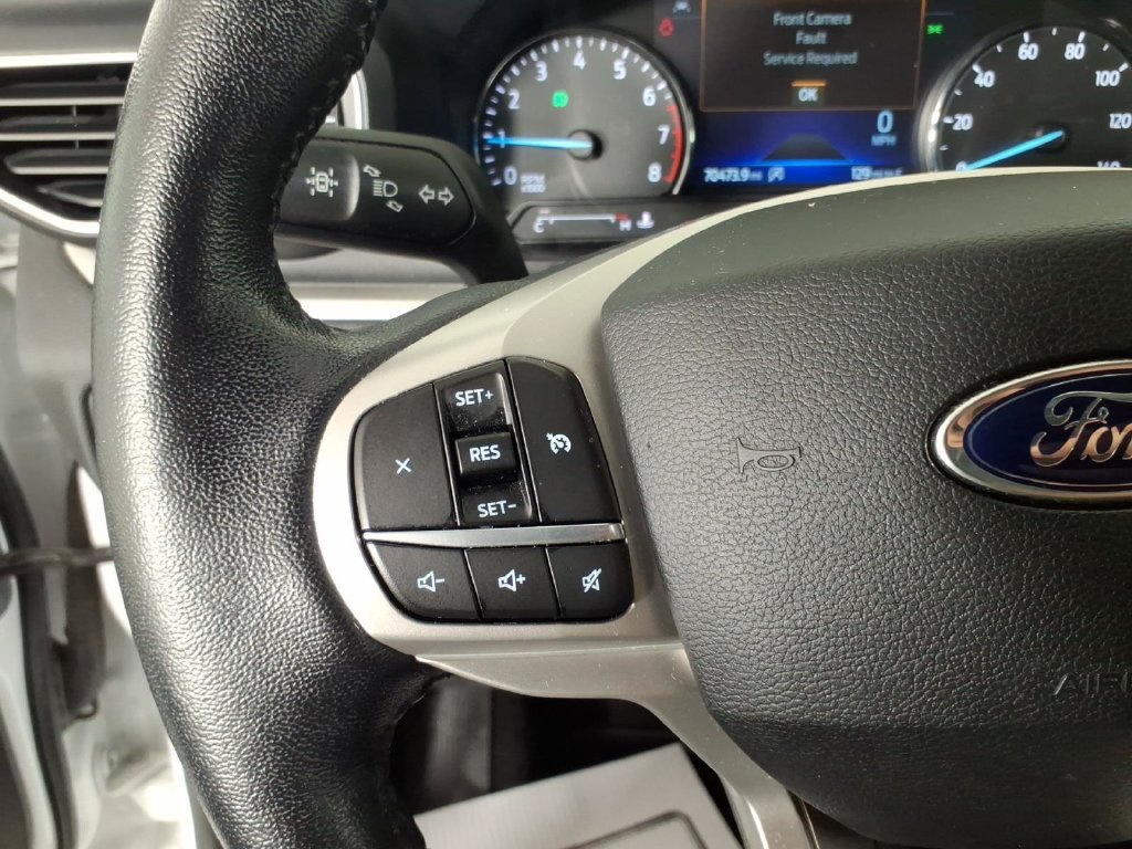 Used 2021 Ford Explorer XLT w/ Equipment Group 202A AWD/4WD image 16
