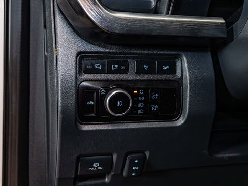 Used 2023 Ford F250 Lariat w/ Lariat Ultimate Package image 15