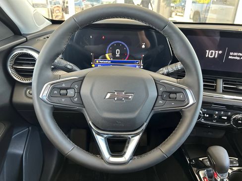 New 2026 Chevrolet Trax ACTIV w/ Driver Confidence Package FWD image 19