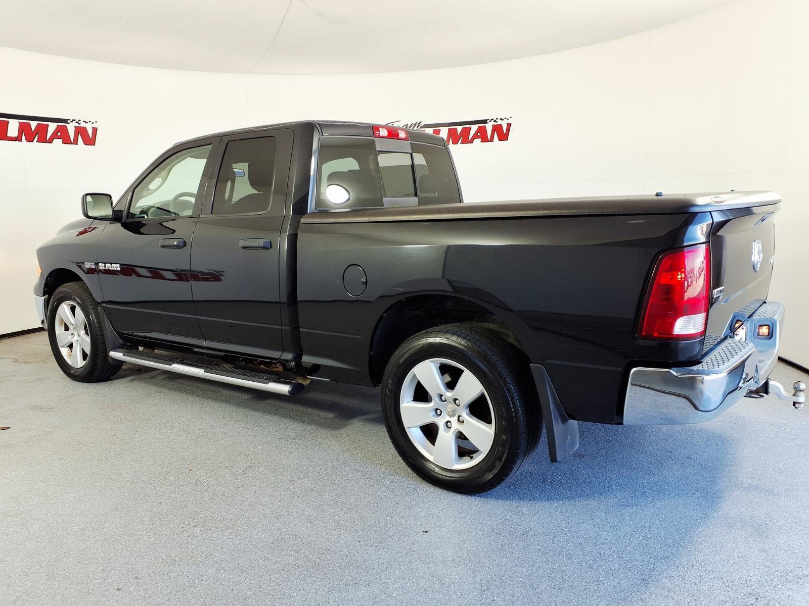 Used 2009 Dodge Ram 1500 Truck SLT w/ Popular Equipment Group AWD/4WD image 4