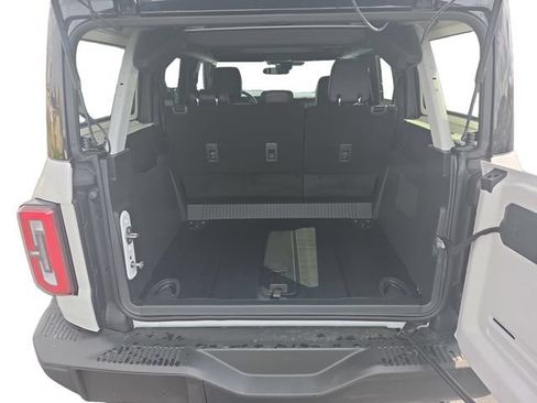 New 2026 Ford Bronco Badlands w/ Black Appearance Package AWD/4WD image 43