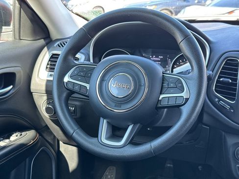 Used 2020 Jeep Compass Sport AWD/4WD image 25