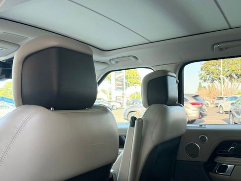 Used 2021 Land Rover Range Rover Westminster Edition image 22