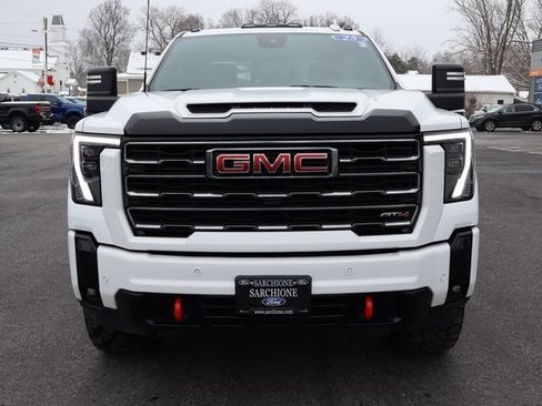 Used 2025 GMC Sierra 2500 AT4 w/ AT4 Premium Plus Package image 13