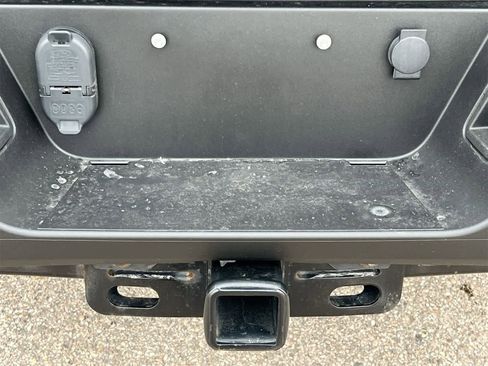 Used 2019 Ford F350 Lariat w/ Chrome Package image 35