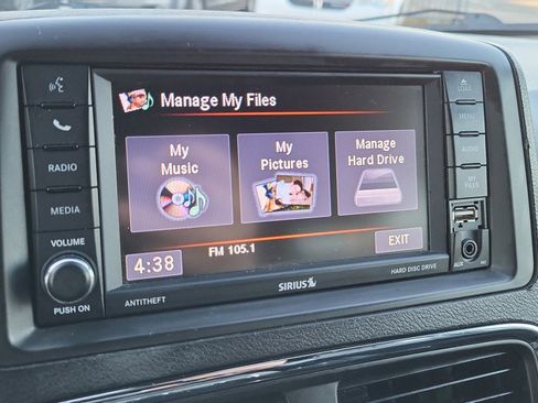 Used 2019 Dodge Grand Caravan SXT image 35