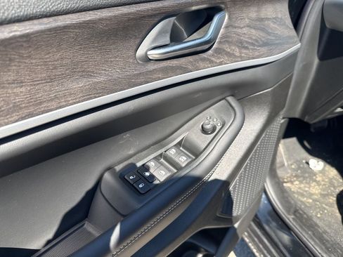 New 2026 Jeep Grand Cherokee Altitude image 21