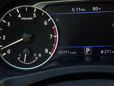Used 2025 Nissan Altima 2.5 SV FWD image 37