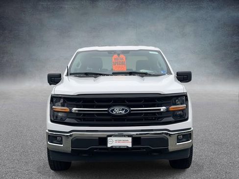 Used 2024 Ford F150 XLT w/ Tow/Haul Package image 8