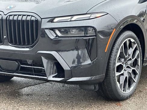 Certified 2024 BMW X7 xDrive40i w/ Executive Package image 13