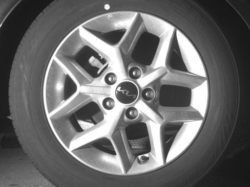 Used 2025 Kia Soul LX w/ LX Technology Package image 15