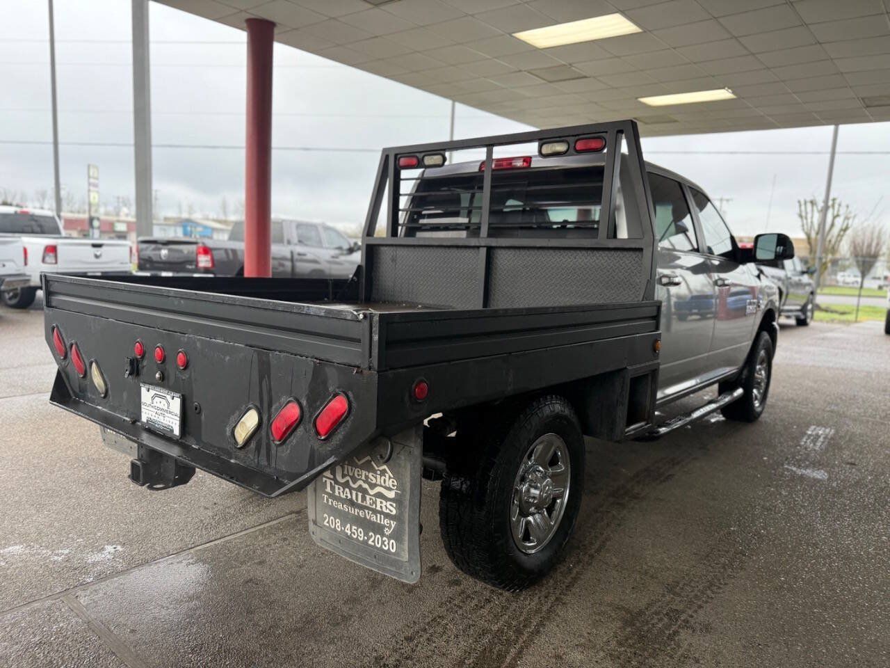 Used 2014 RAM 3500 SLT w/ Cold Weather Group AWD/4WD image 11