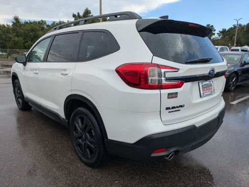 Used 2025 Subaru Ascent Bronze Edition AWD/4WD image 5