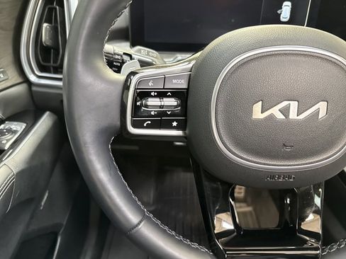 New 2025 Kia Sorento SX Prestige image 17