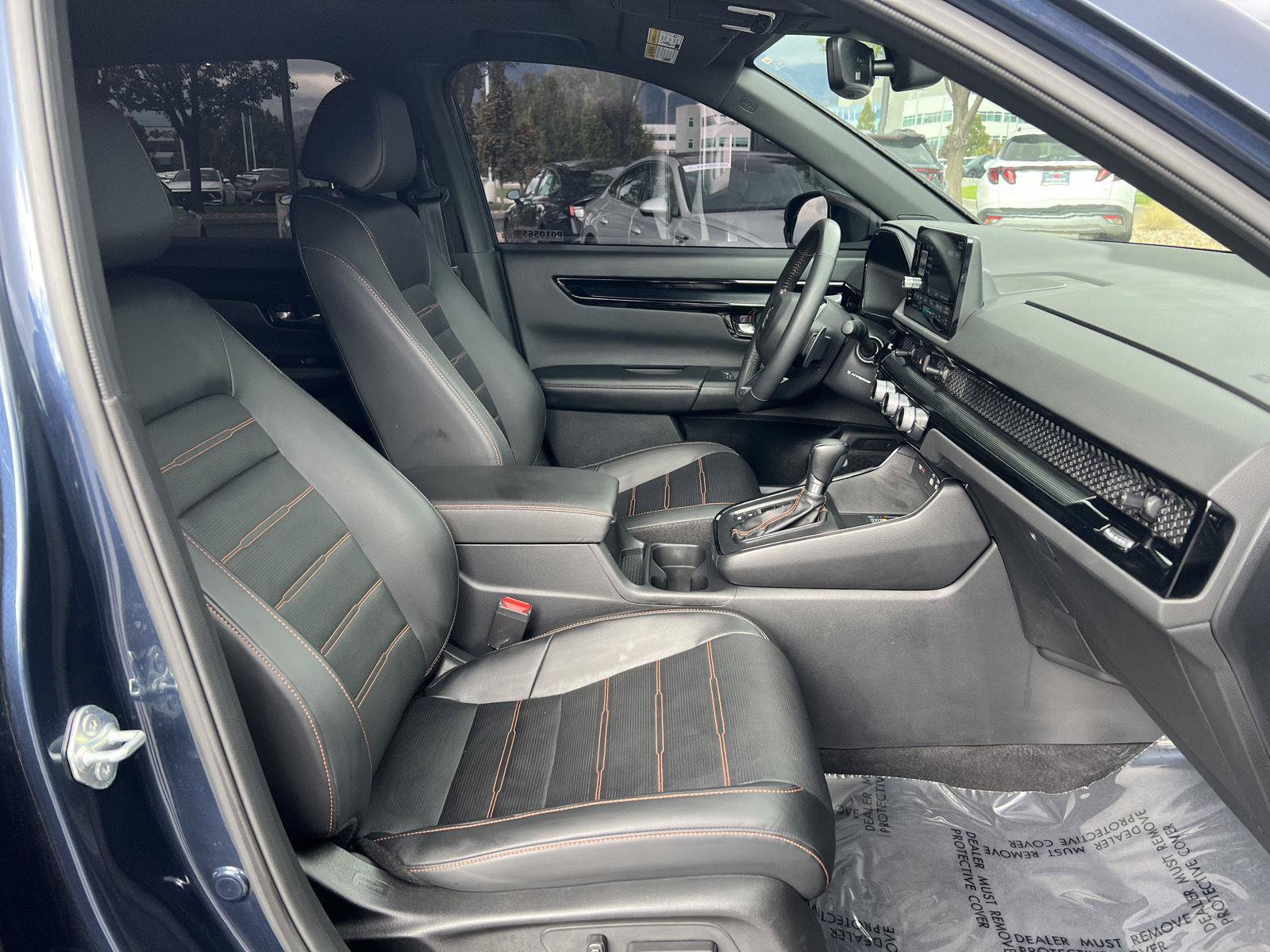 Used 2023 Honda CR-V Sport Touring image 4