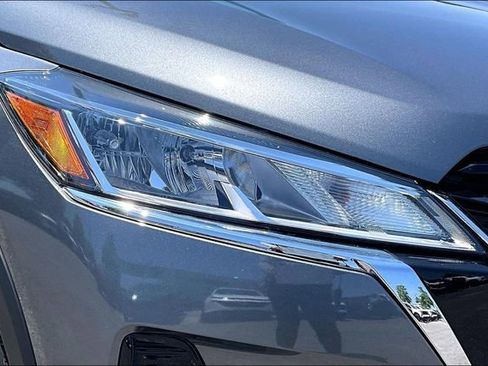 Used 2024 Nissan Kicks SV FWD image 28
