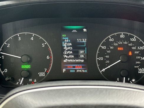 Used 2023 Toyota Corolla SE image 23