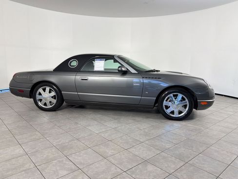 Used 2003 Ford Thunderbird RWD image 8