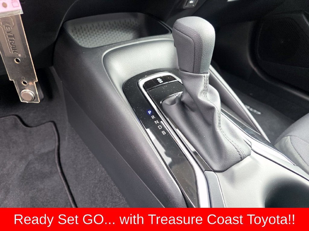 Used 2026 Toyota Corolla LE FWD image 28