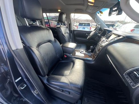 Used 2017 INFINITI QX80 Base w/ Driver Assistance Package image 33