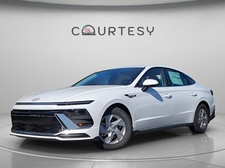 New 2026 Hyundai Sonata SE 360° Tour