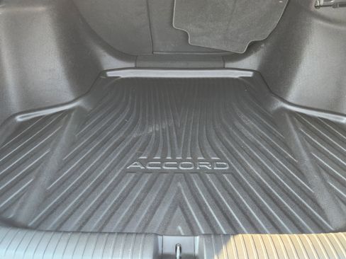 Used 2024 Honda Accord EX image 31