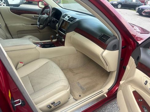 Used 2010 Lexus LS 460 AWD image 23