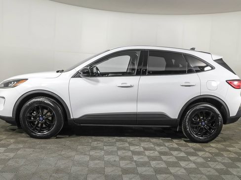 Used 2020 Ford Escape SE Sport AWD/4WD image 19