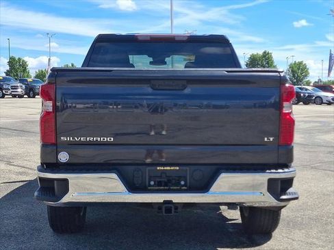 Used 2022 Chevrolet Silverado 1500 LT AWD/4WD image 6