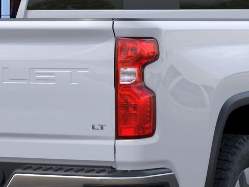 New 2026 Chevrolet Silverado 2500 LT image 11