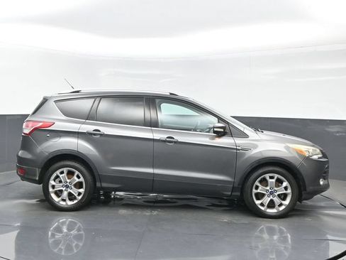 Used 2014 Ford Escape Titanium w/ Equipment Group 401A FWD image 7