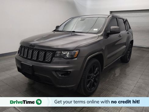 Used 2020 Jeep Grand Cherokee Altitude RWD image 1