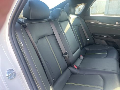 Used 2025 Kia K5 GT image 41