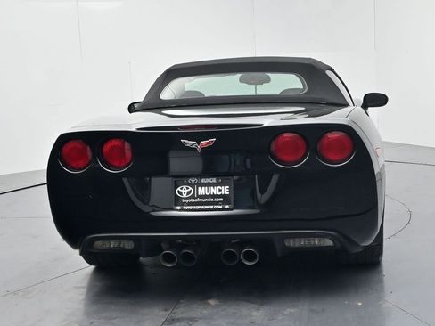 Used 2011 Chevrolet Corvette Convertible w/ Preferred Equipment Group RWD image 7