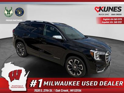 Used 2022 GMC Terrain SLT w/ Infotainment Package II