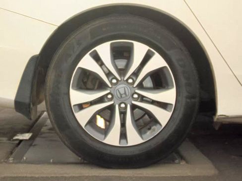 Used 2013 Honda Accord LX image 7