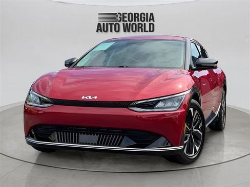 Used 2022 Kia EV6 Wind RWD image 1