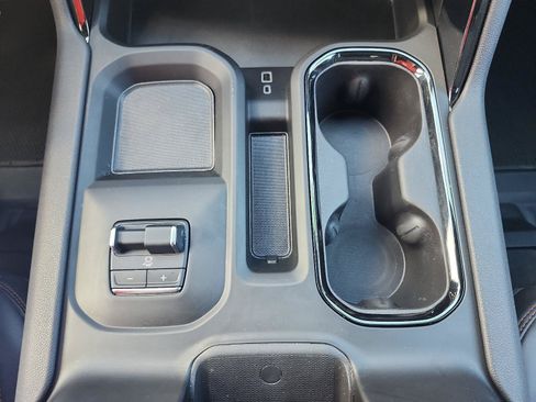 Used 2025 GMC Sierra 2500 AT4 w/ AT4 Premium Plus Package AWD/4WD image 23