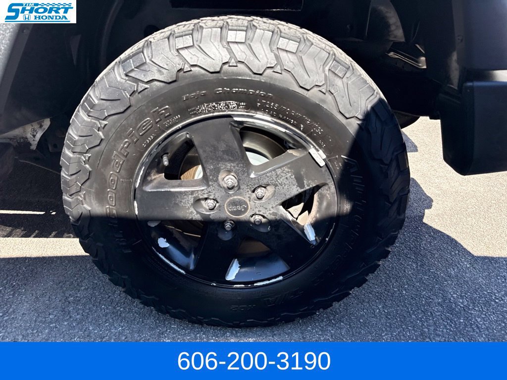 Used 2017 Jeep Wrangler Unlimited Sport w/ Quick Order Package 24S AWD/4WD image 10