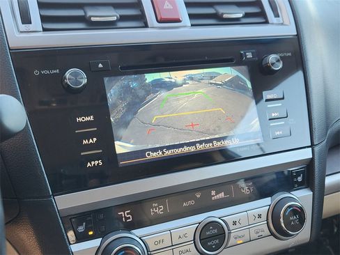 Used 2016 Subaru Outback 2.5i Limited image 13