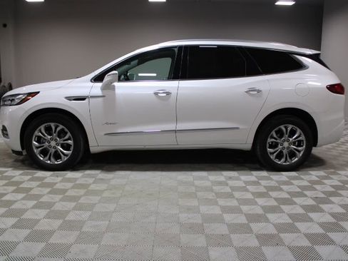 Used 2020 Buick Enclave Avenir w/ Avenir Technology Package image 8