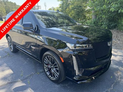 Used 2023 Cadillac Escalade V image 7