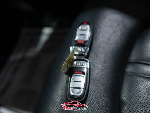 Used 2015 Audi A8 L 4.0T image 53